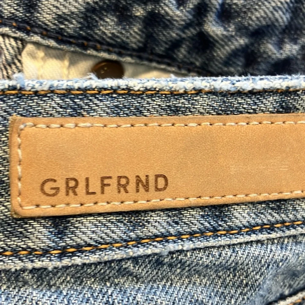 GRLFRND Cropped Ankle Jeans - Picture 10 of 13